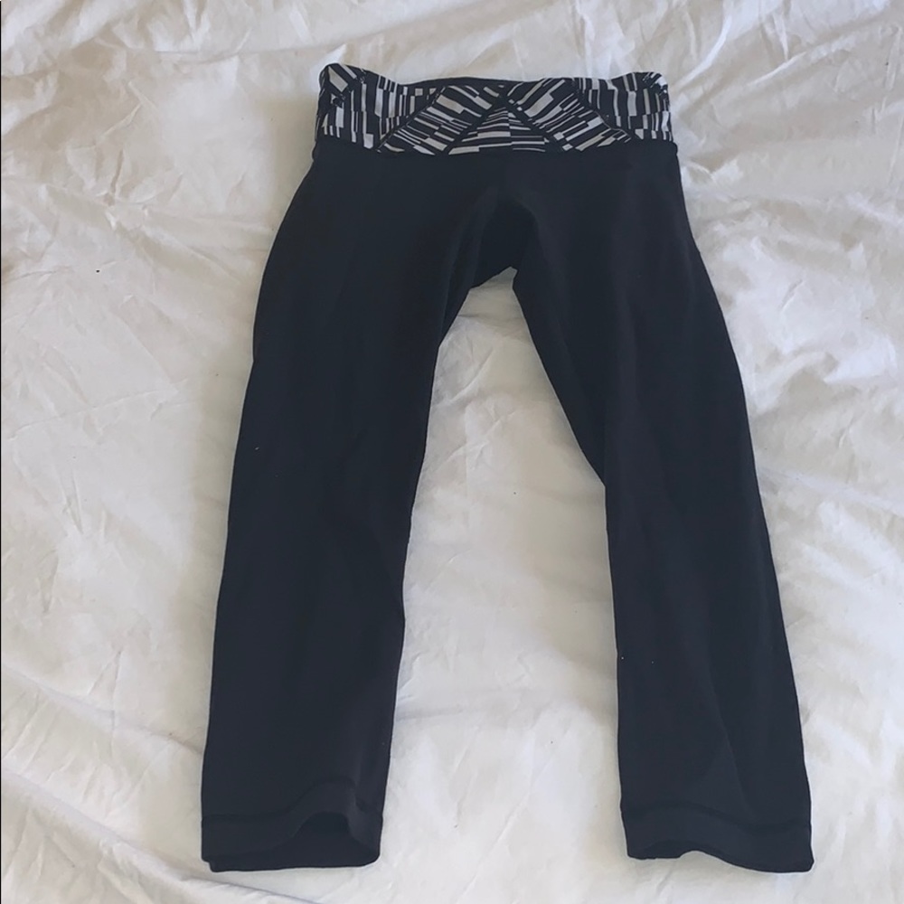 Lululemon cropped leggings